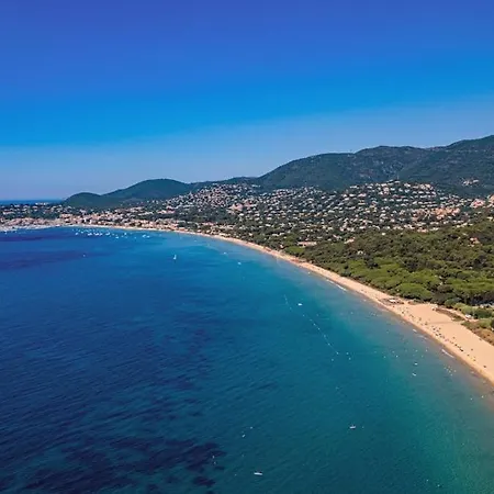 Appartamento Duplex Cosy, Calme Et Terrasse Vue Cavalaire-sur-Mer